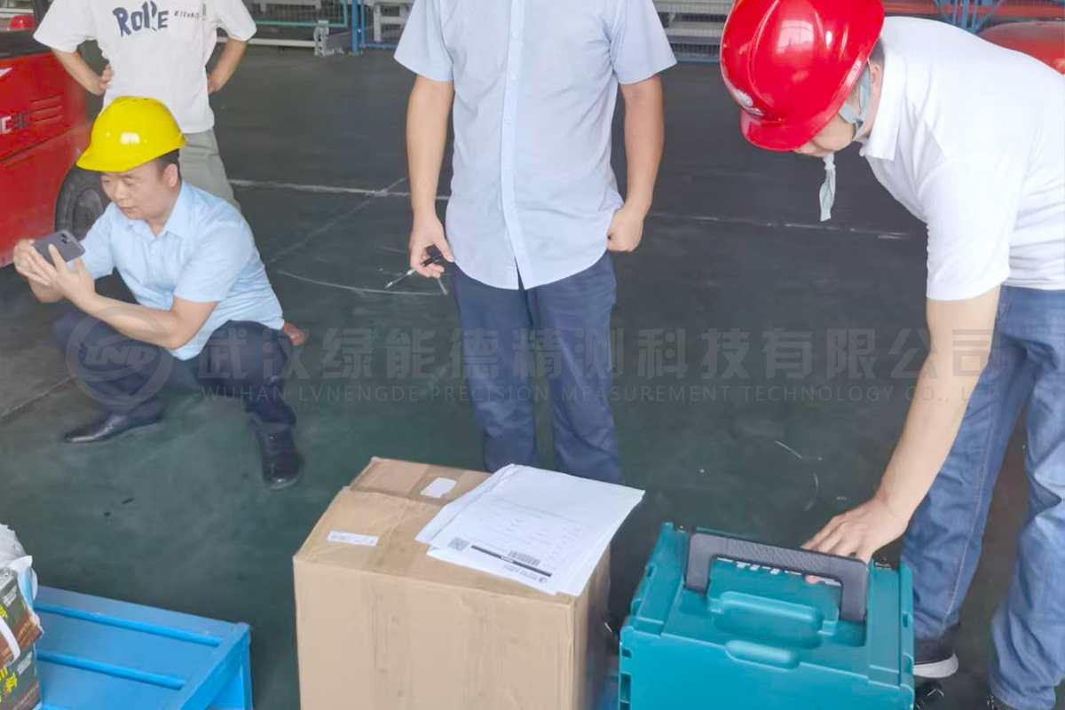 武汉绿能德精测科技有限公司向湘潭供电局批量供应LDS-60远程局部放电检测仪，技术团队上门开展专项实操培训